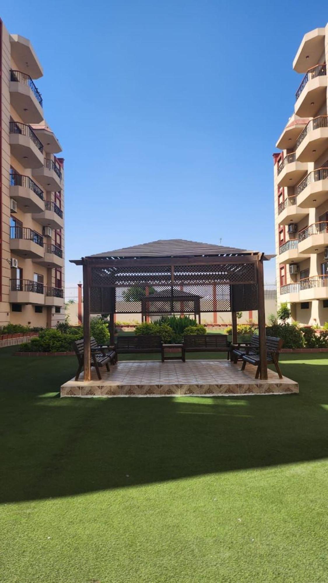 Wa Set Luxor Apartment Eksteriør billede